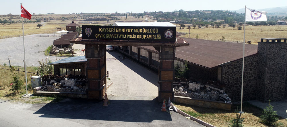 At Çiftliği ve Sosyal Tesisleri