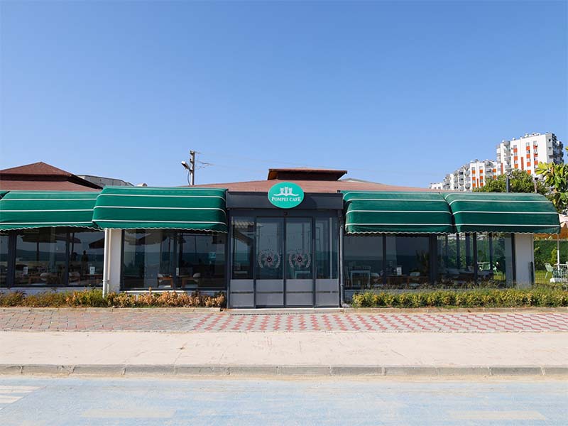 Polisevi Pompei Kafe